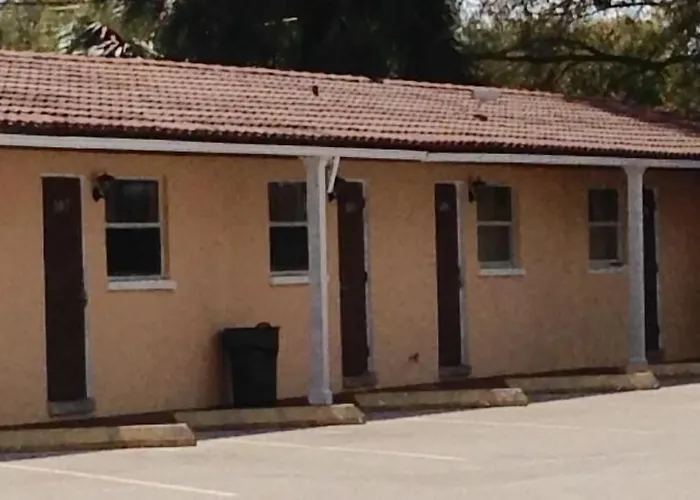 Cadillac Motel